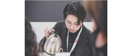 写真：『トップバリスタ直伝! 自宅で楽しむ　ハンドドリップの極意』ハンドドリップ基礎講座「挽き目編」セミナー
